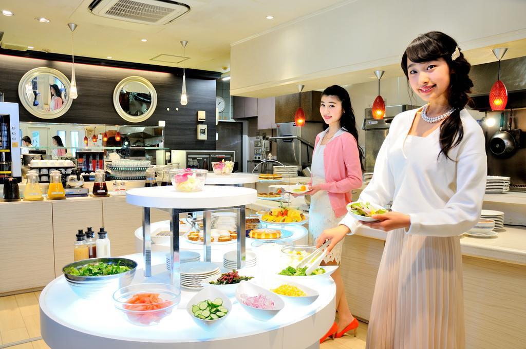 Grand Park Hotel Panex Tokyo Esterno foto